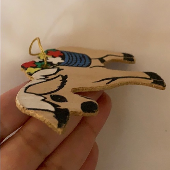 3” wooden donkey with flower 🌸 basket 🧺 ornament - Picture 9 of 13